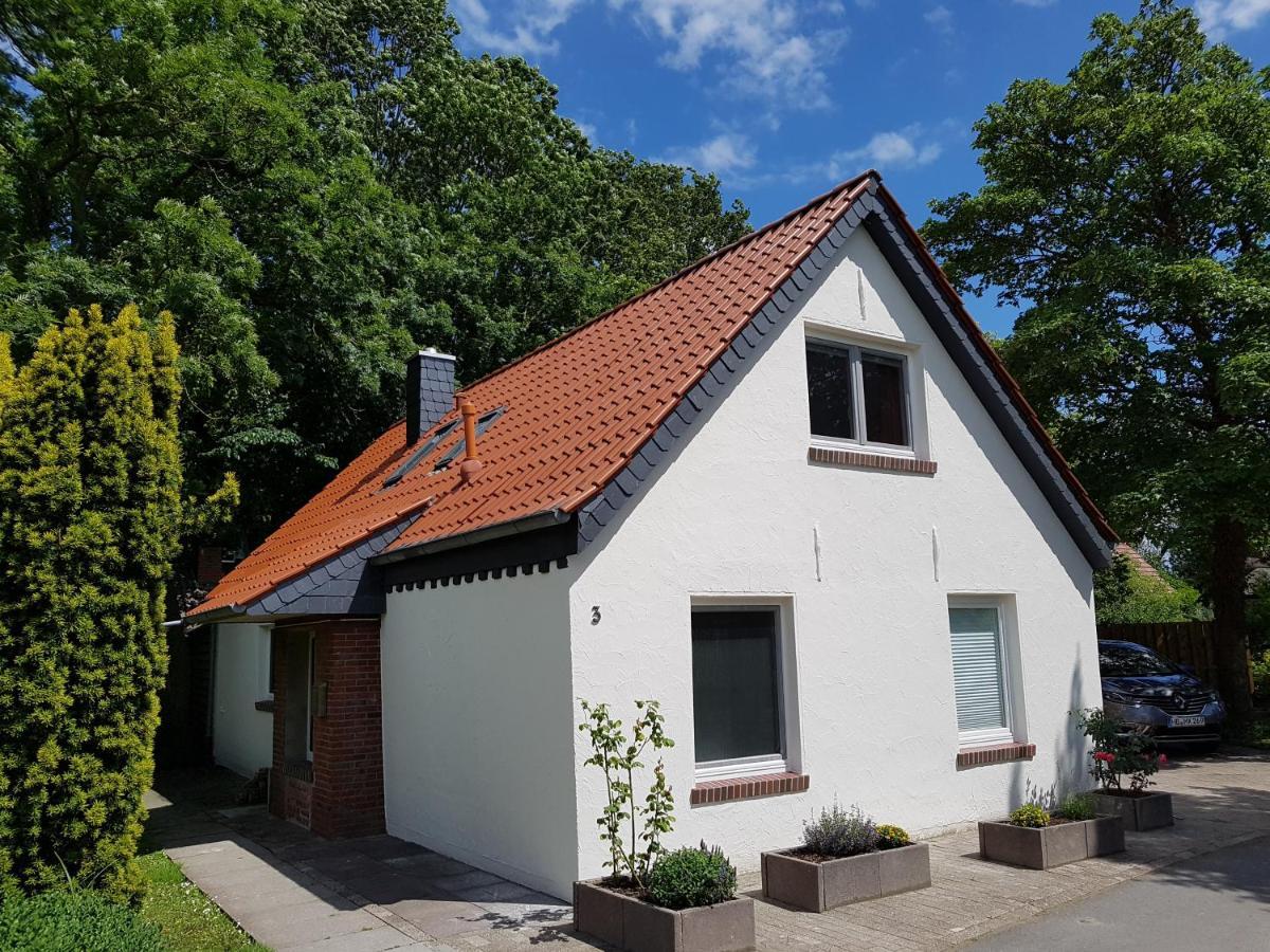 Ferienhaus An Der Nordsee - Familienfreundlich, Gut Ausgestattet & Viel Platz Butjadingen Exterior photo